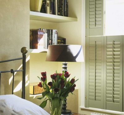 unterteilte_american_shutters_schlafzimmer